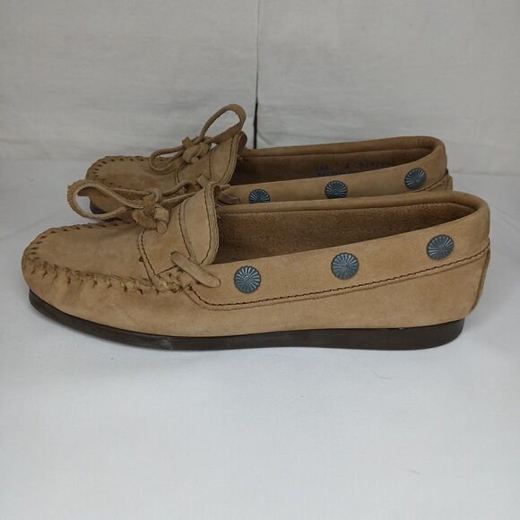 Minnetonka Moccasins Women's Size 6 Tan Leather - Picture 5 of 7